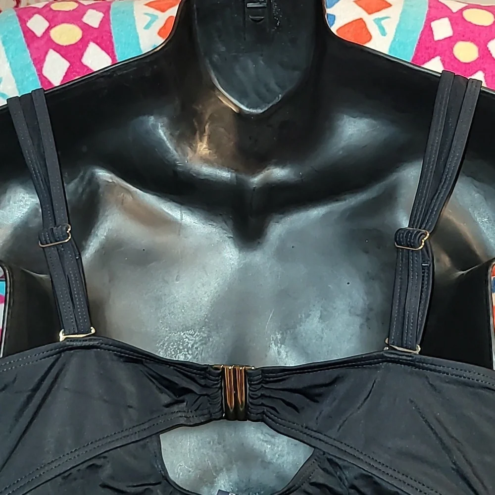 Floral Black Women's Swimsuit (Plus)